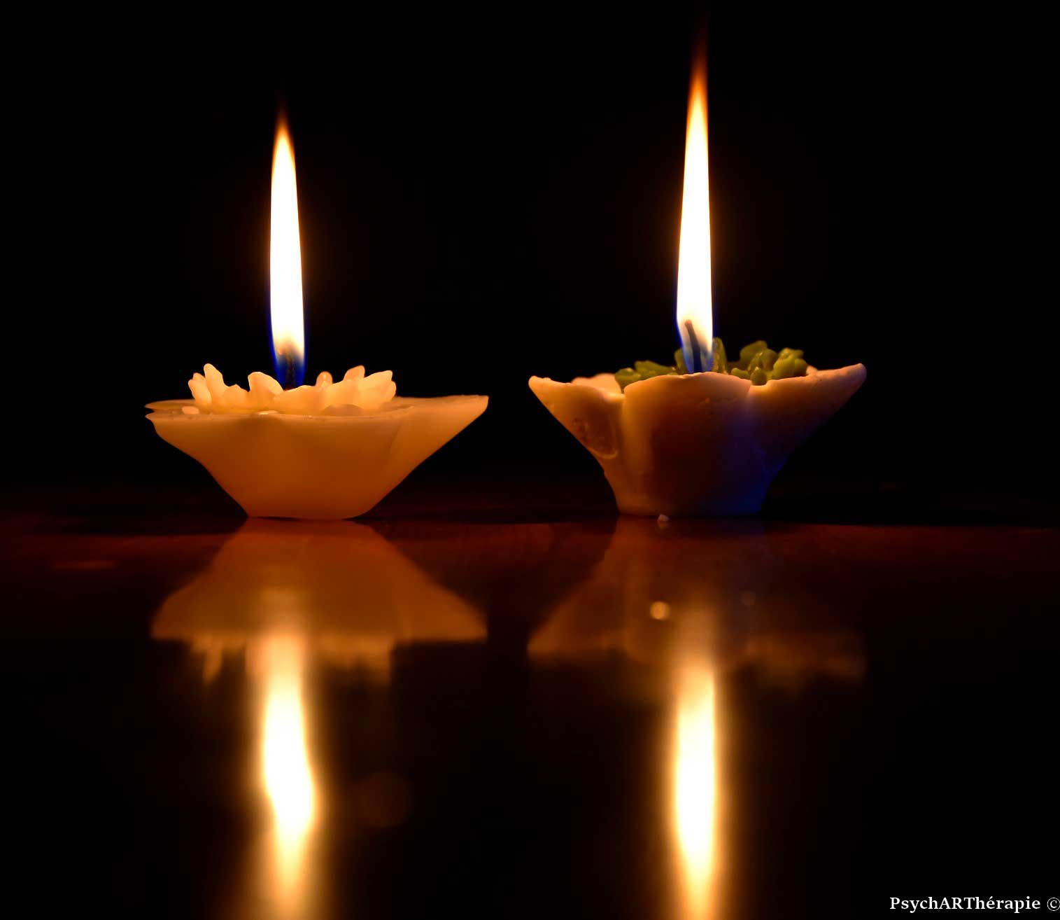 Deux bougies.